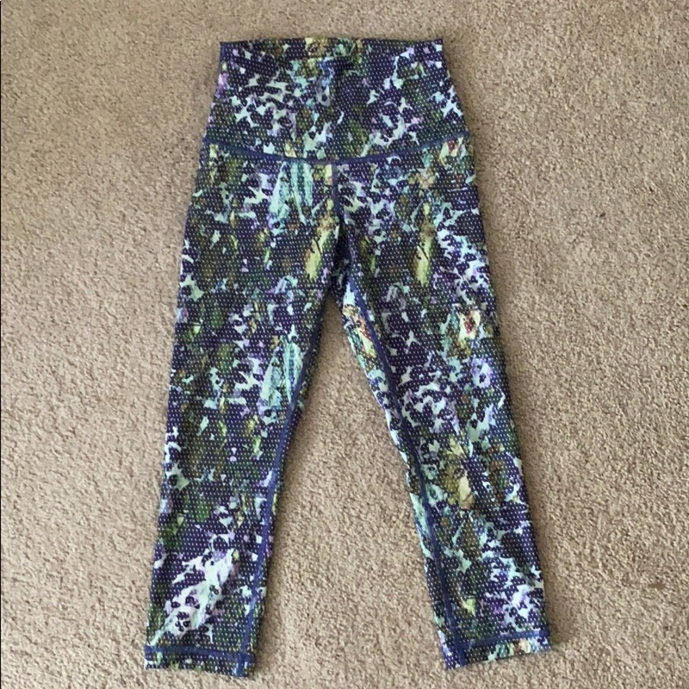 Lululemon Wunder Under Crop II Roll Down Floral
